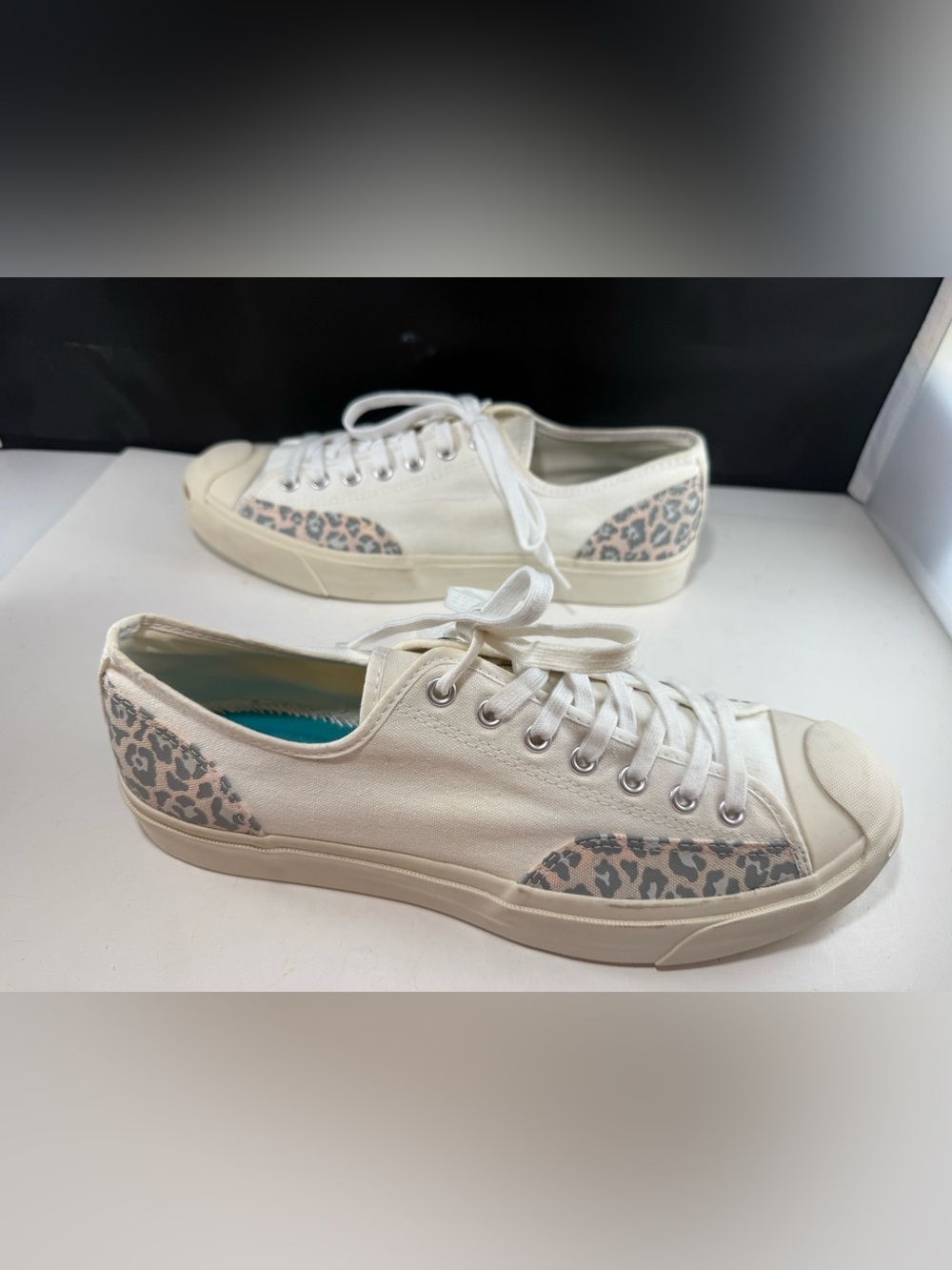 Size Men 10 Women 11.5 Converse White Low-Top Leopard Accent Jack Purcell Shoes - Picture 2 of 13